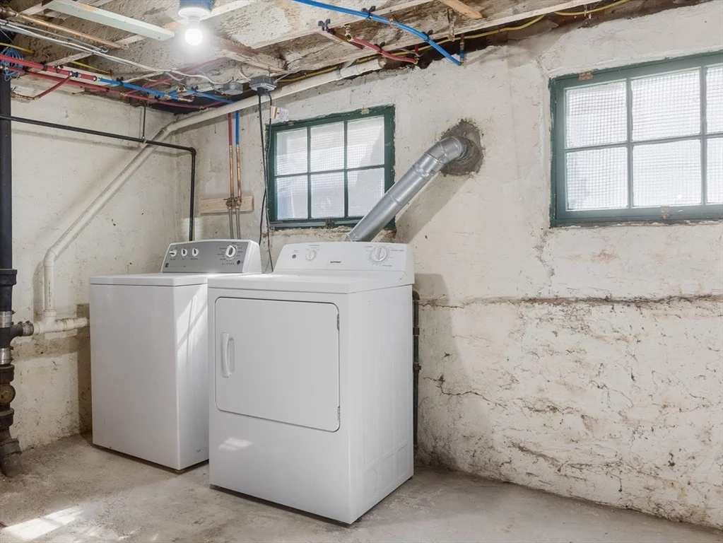 56 Spring St, East Cambridge