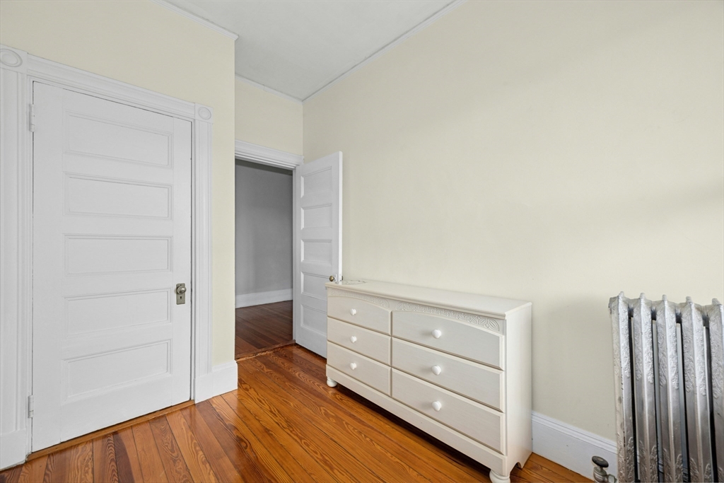 28 Stanton Rd, Brookline