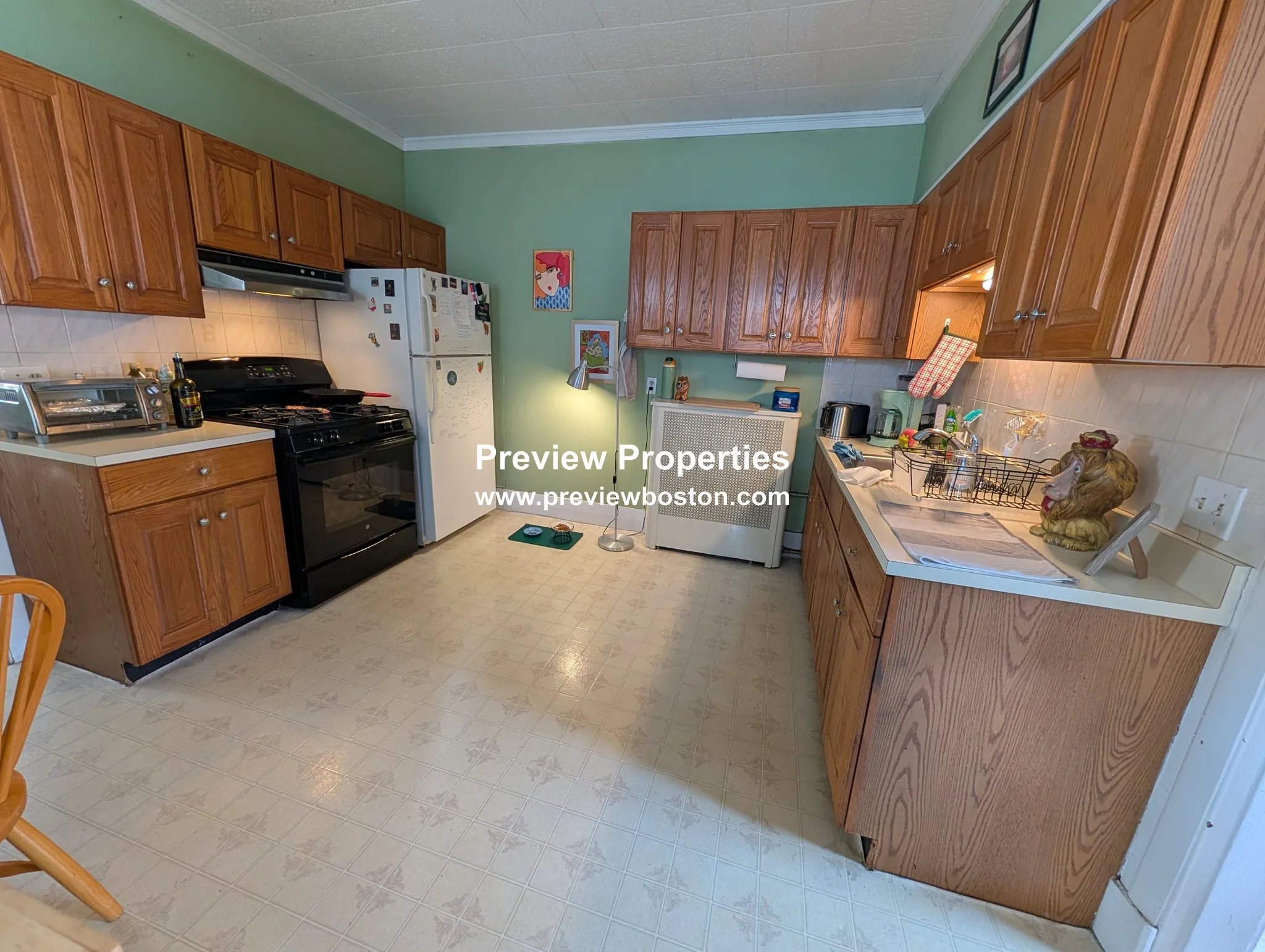82 Chestnut Hill Ave, Brighton