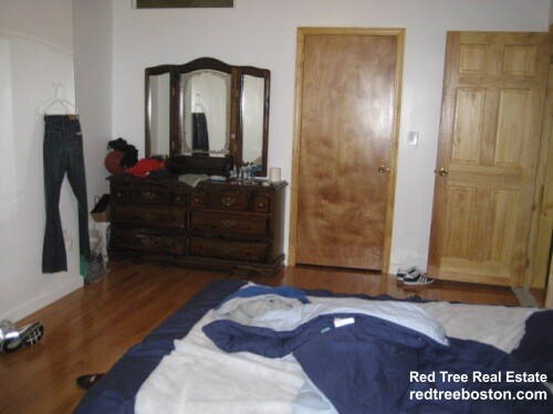 23 Highland Park Ave, Roxbury