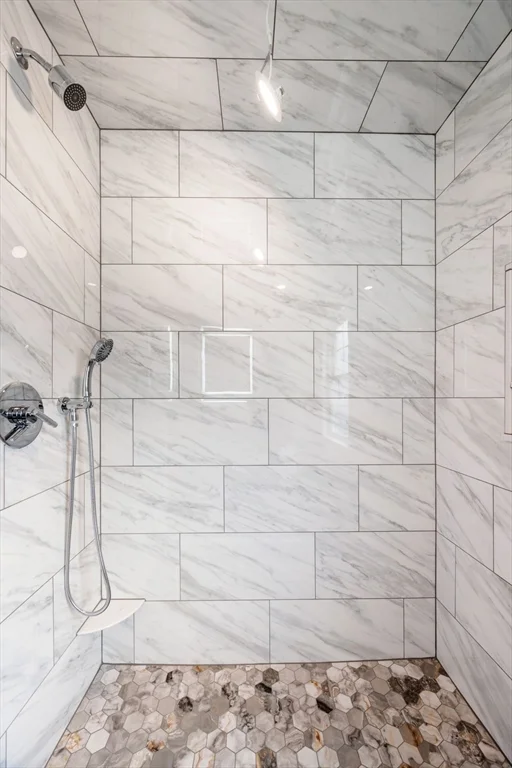 60 Ellsworth Rd, Peabody