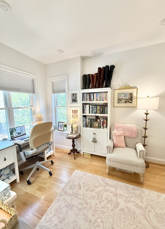 6 Beech St, Porter Square