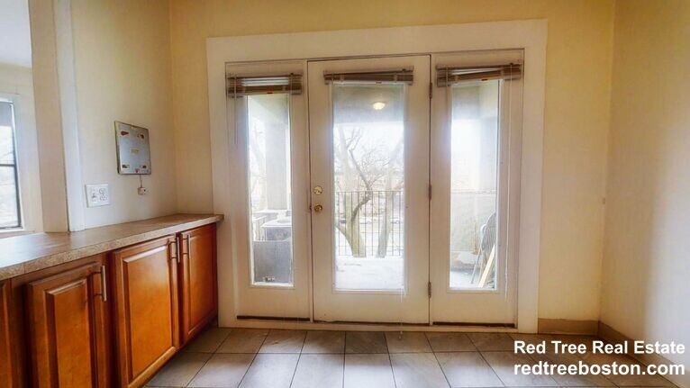 1131 Commonwealth Ave, Allston