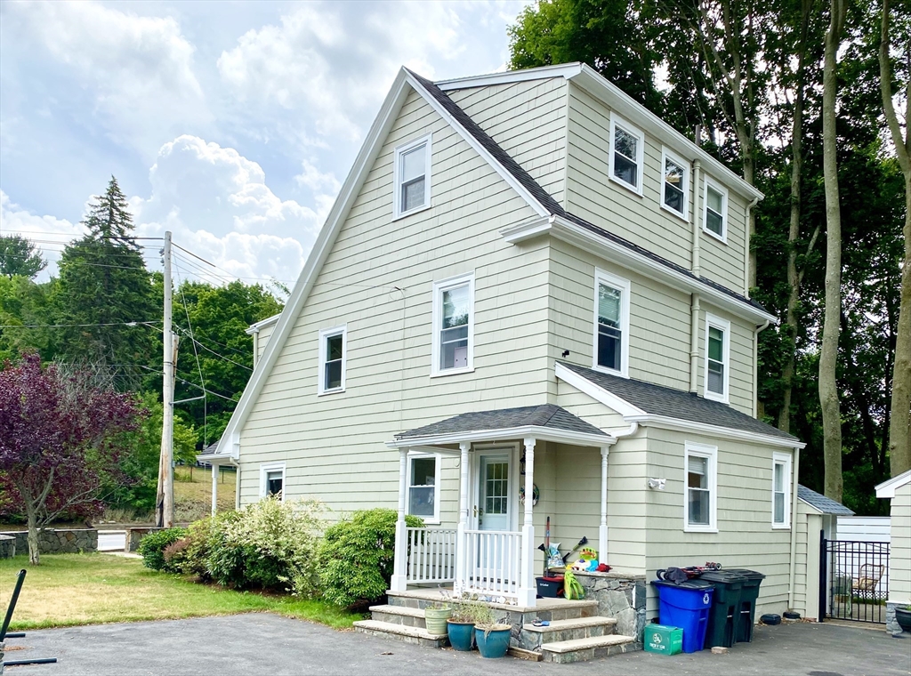 488 Washington St, Winchester