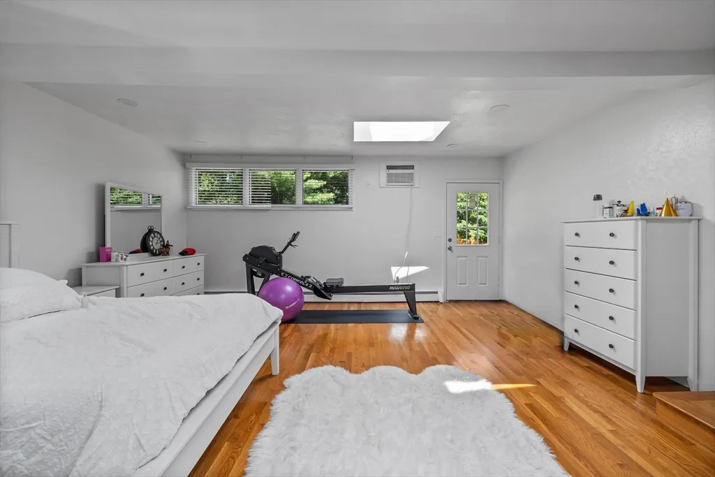 11 Patterson Rd, Lexington