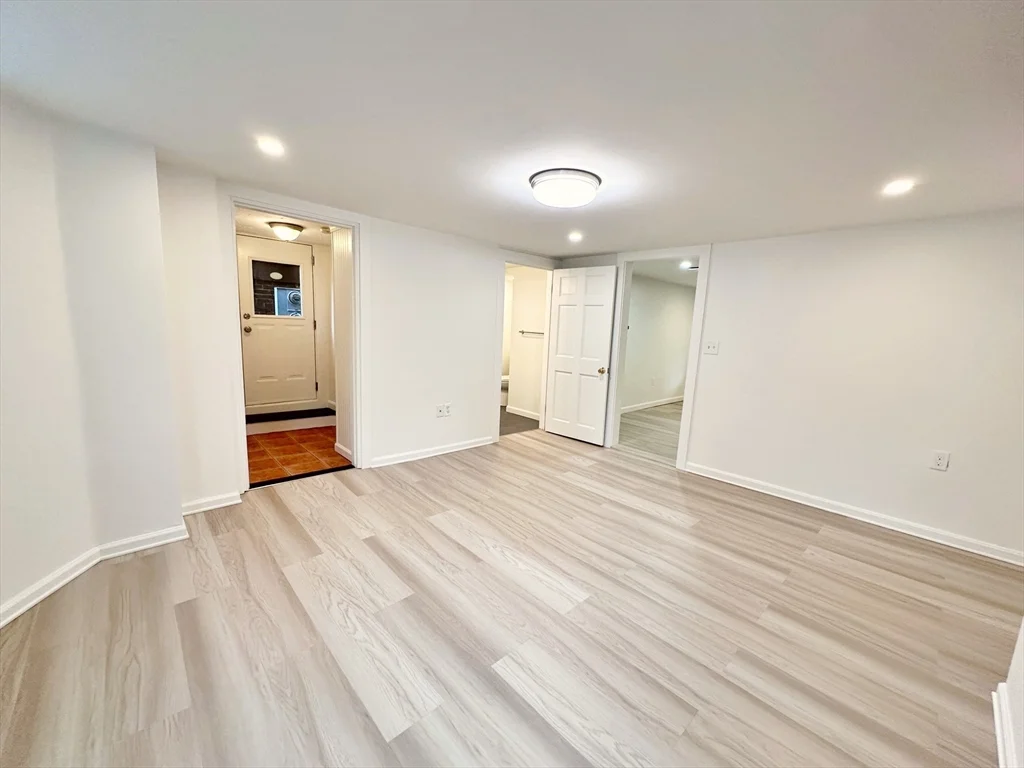 420 Sumner St, East Boston