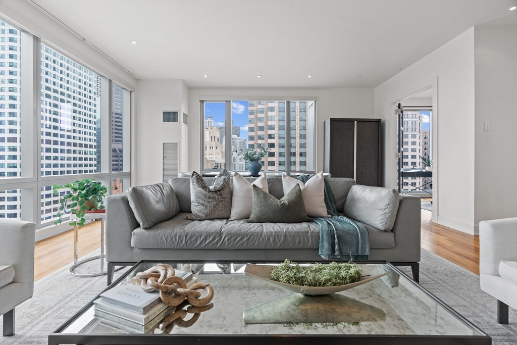 500 Atlantic Ave, Waterfront