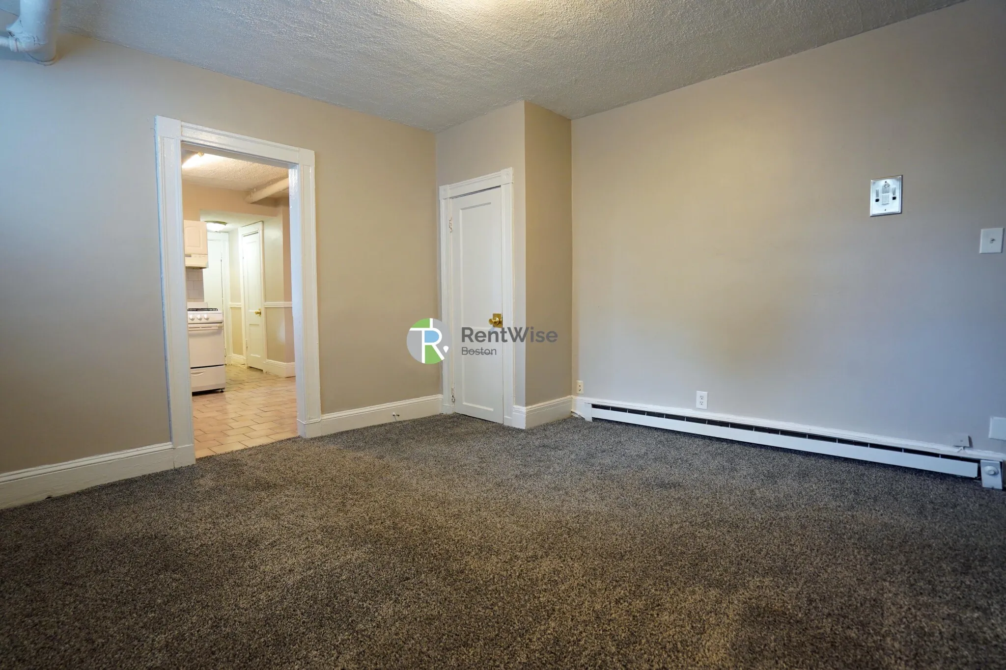 56 Gardner St, Allston