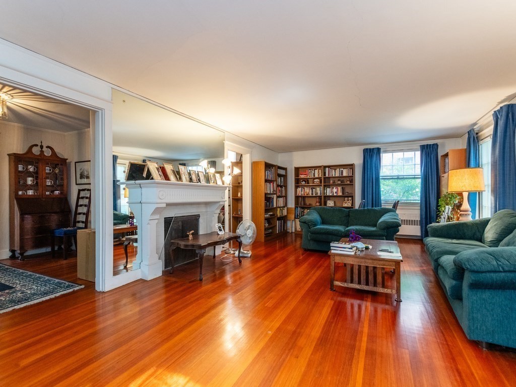 30 Stetson St, North Brookline