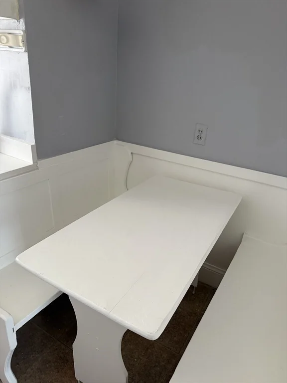 229 Jackson St, Lawrence