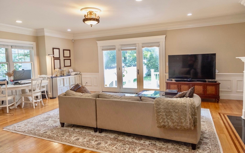 75 Bourne St, Newton