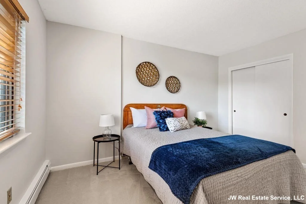 164 Galen St, Watertown