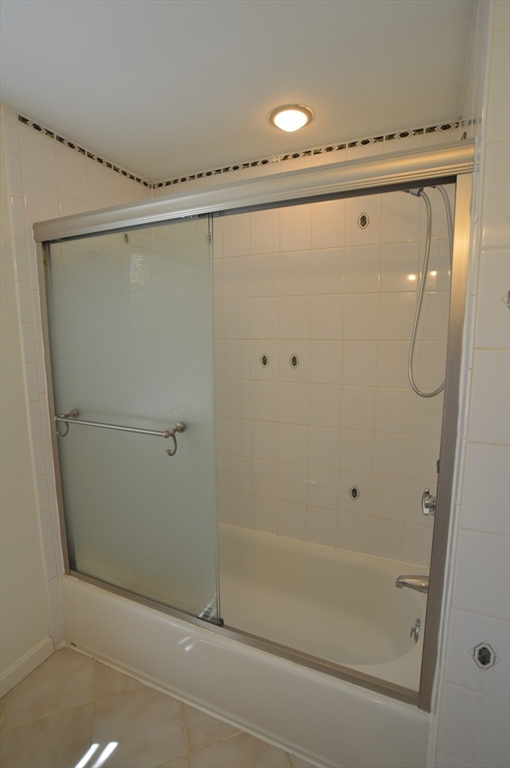 24 Beverly, Marblehead