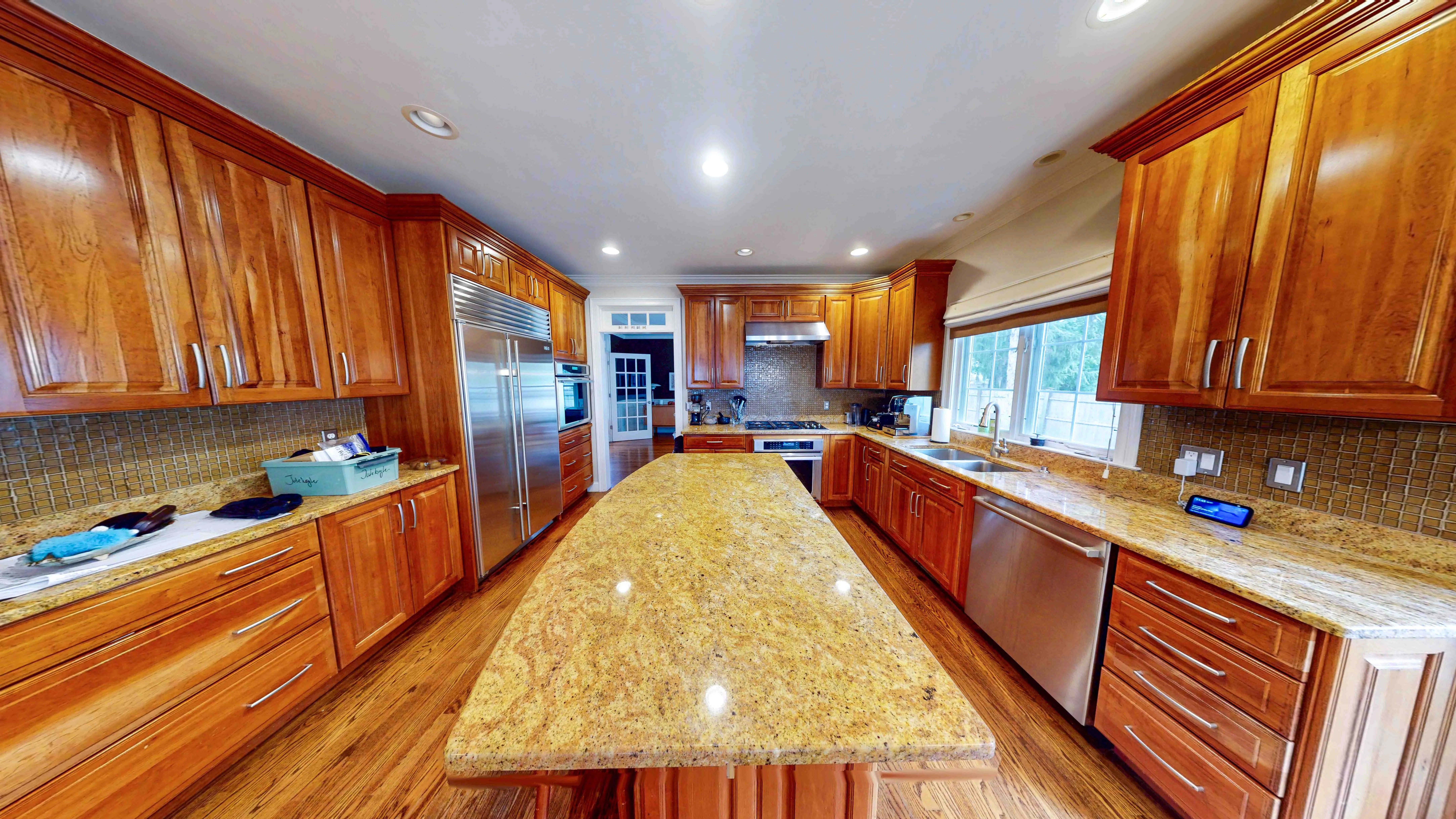 27 Mellon Rd, Wellesley