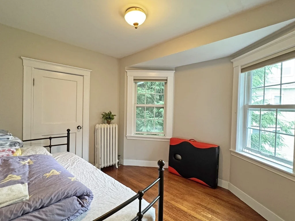 99 Hancock St, Auburndale