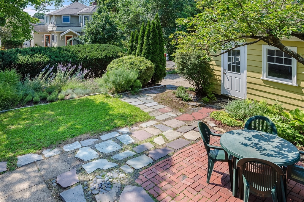 29 Devereaux, Arlington