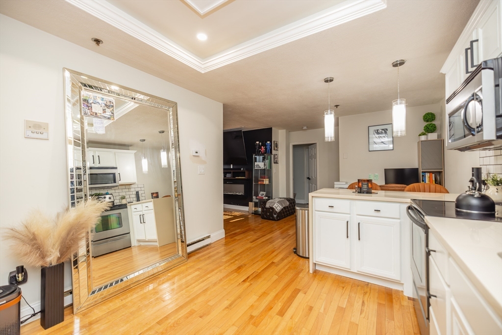 10 Beacon St, Woburn