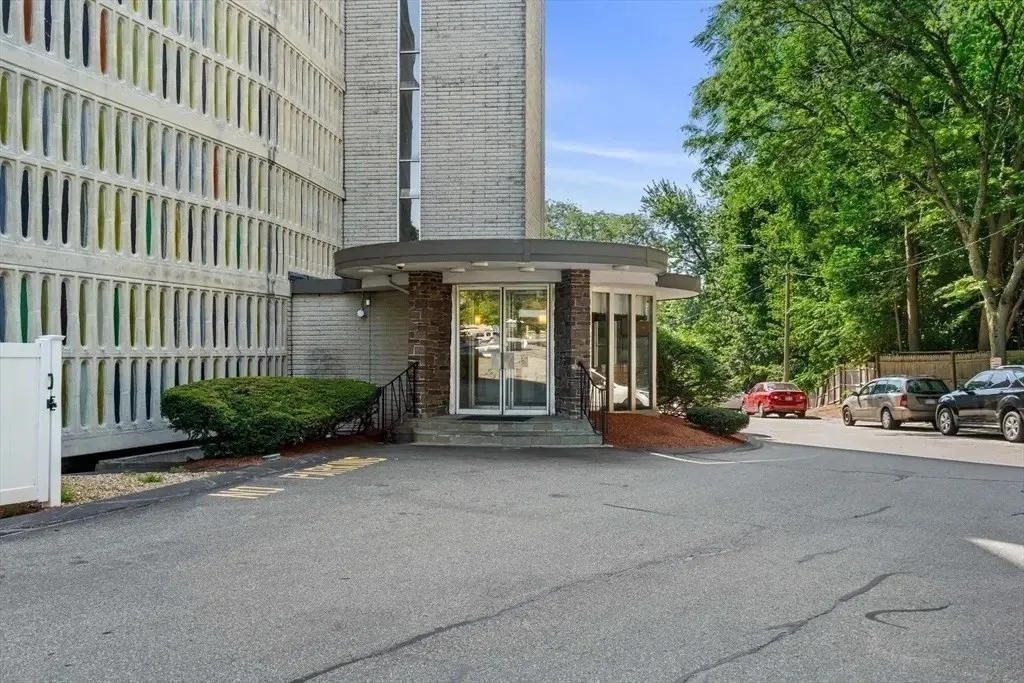 200 Swanton St, Winchester