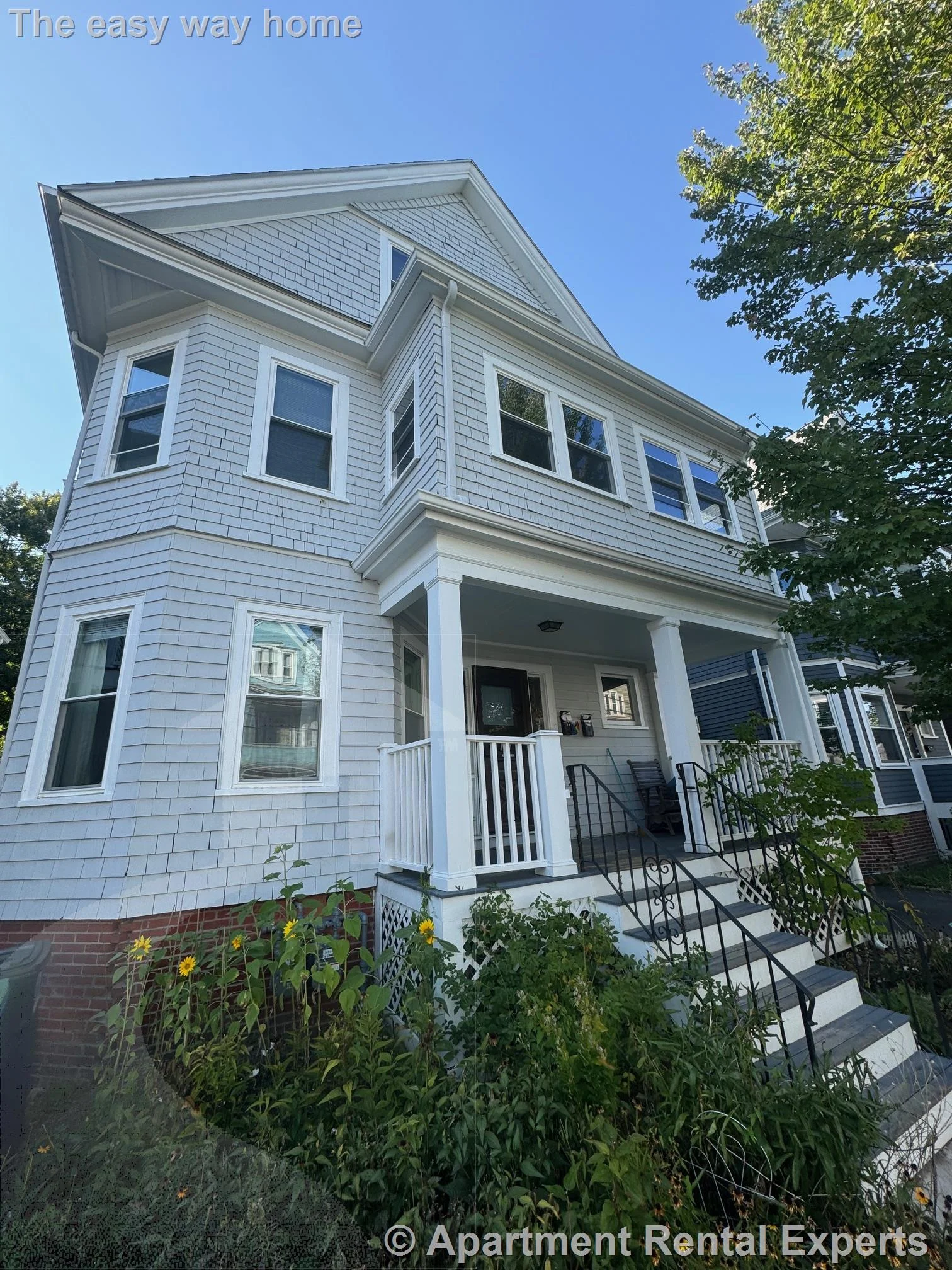 15 Bay State Ave, Davis Square