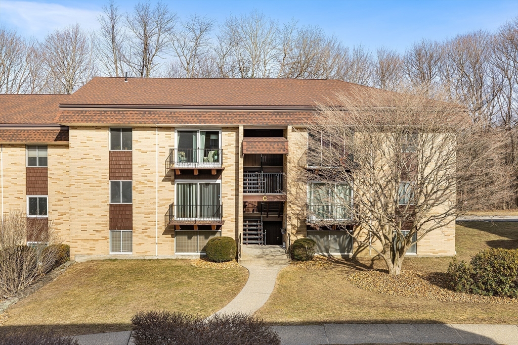 121 Bailey, Worcester