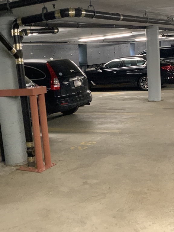 1600 Massachusetts Ave, Harvard Square