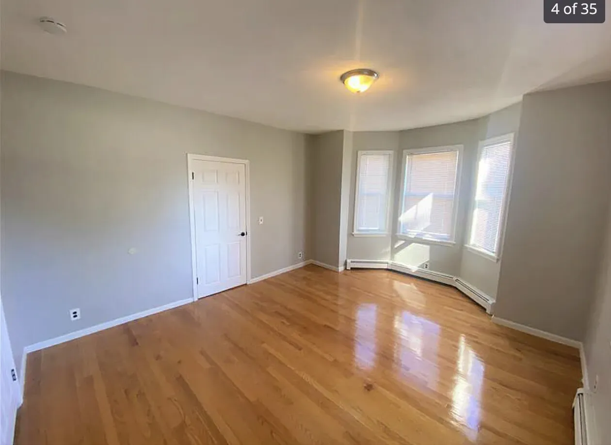 61 Webster Ave, Ward Two