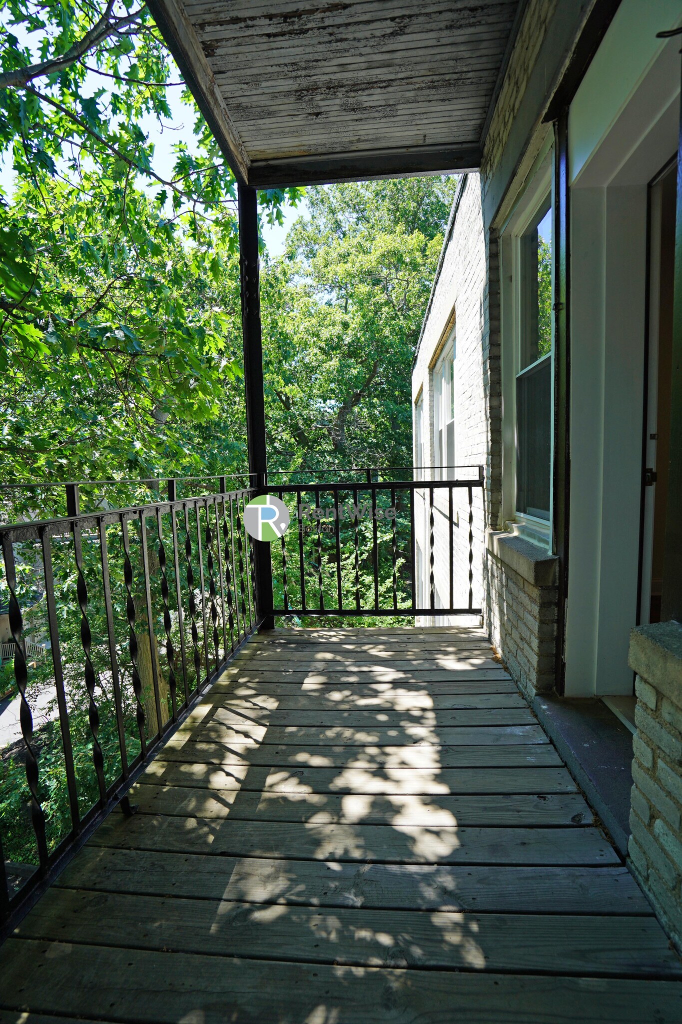 123 Sutherland Rd, Brighton