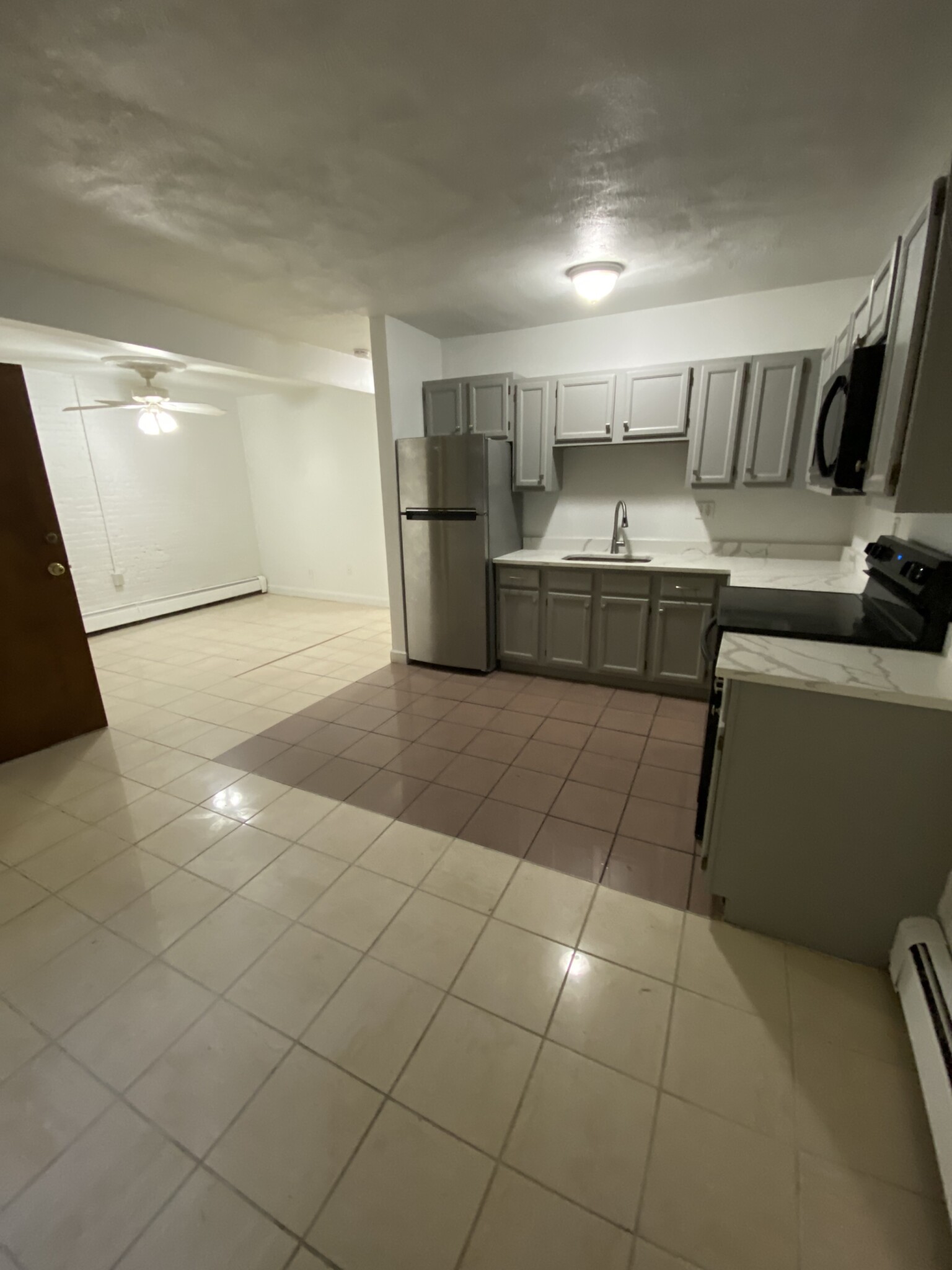 41 East Springfield, South End