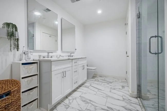 946 Saratoga St, East Boston