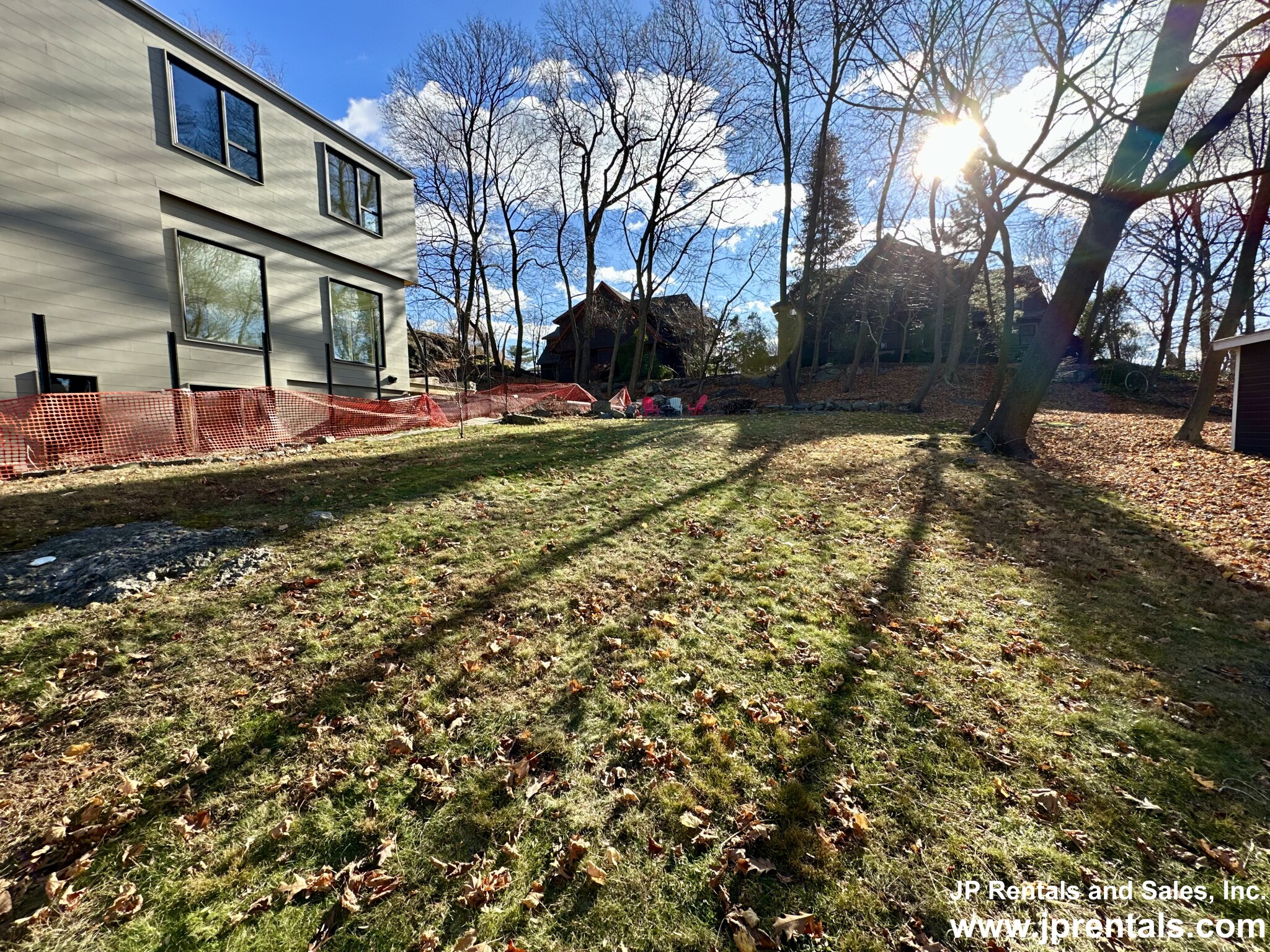 38 Robeson St, Jamaica Plain