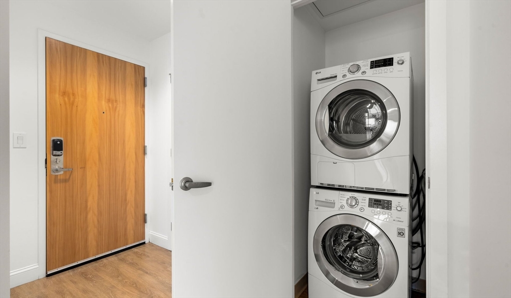 99 Kneeland St, Chinatown