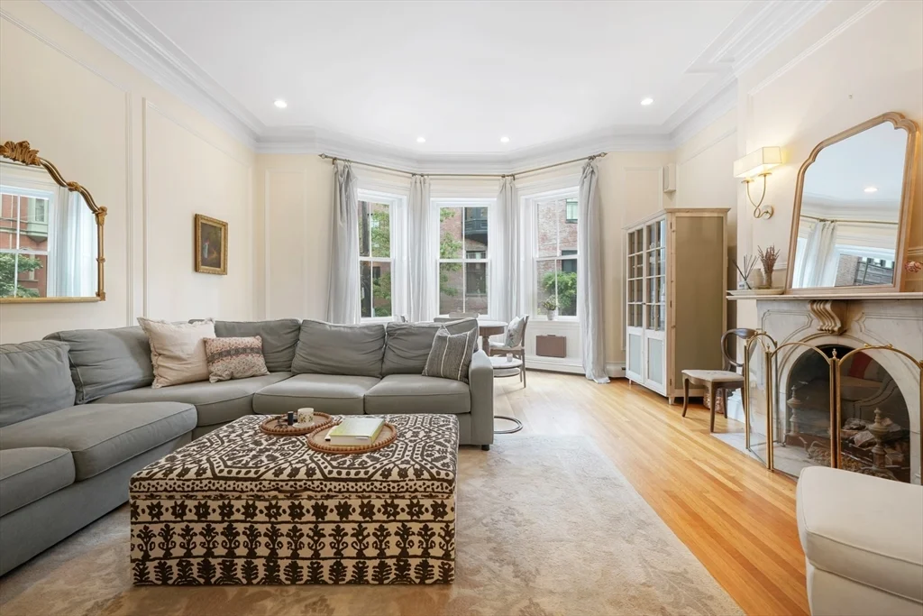 28 Marlborough St, Back Bay
