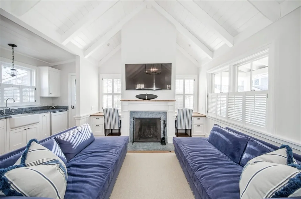 28 Morey Ln, Nantucket