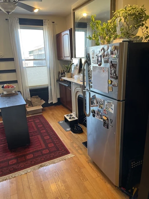 554 East Broadway, South Boston