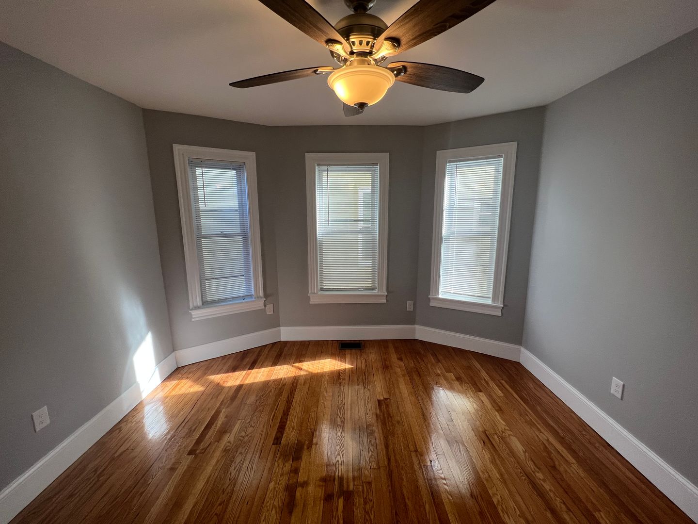 366 Highland Ave, Davis Square