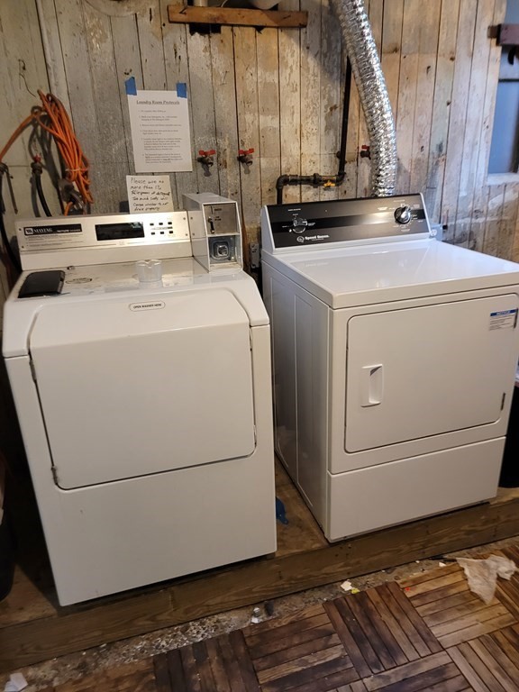 156 Sycamore St, Winter Hill