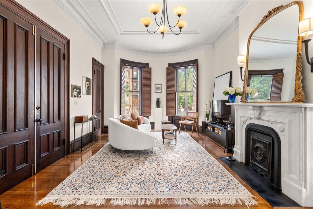 496 Columbus Ave, South End