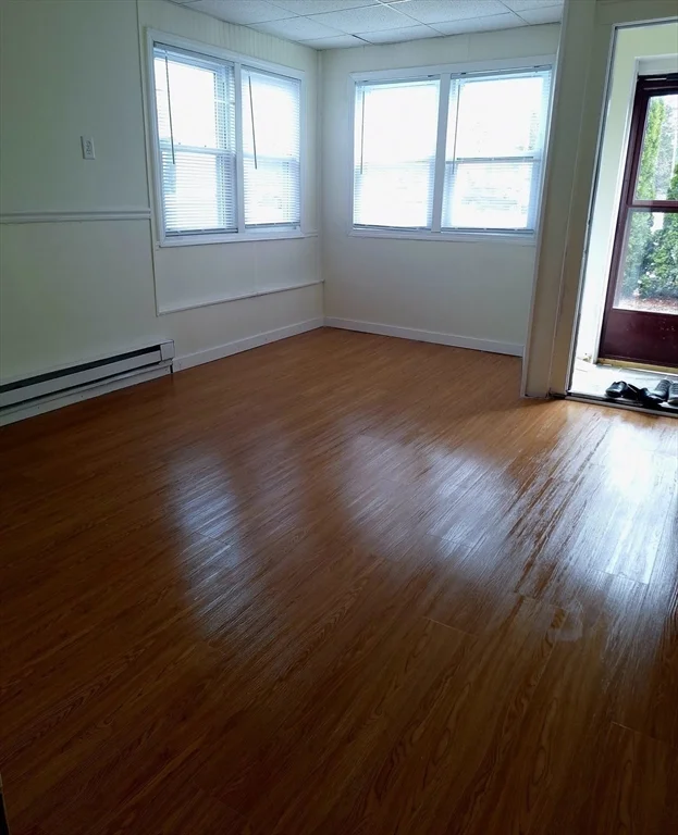 1071 W Boylston, Greendale