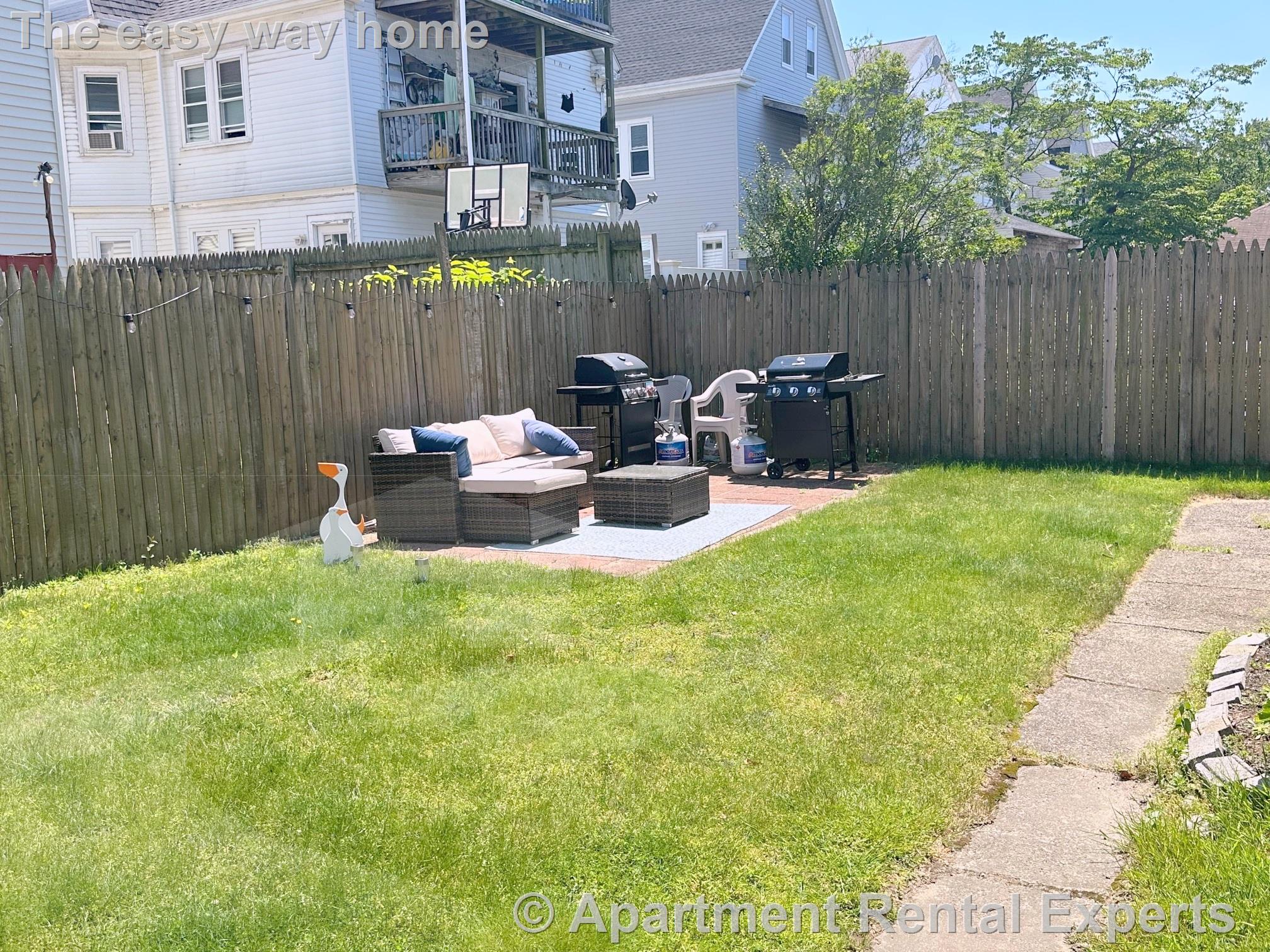 85 Pinkert St, Medford Square