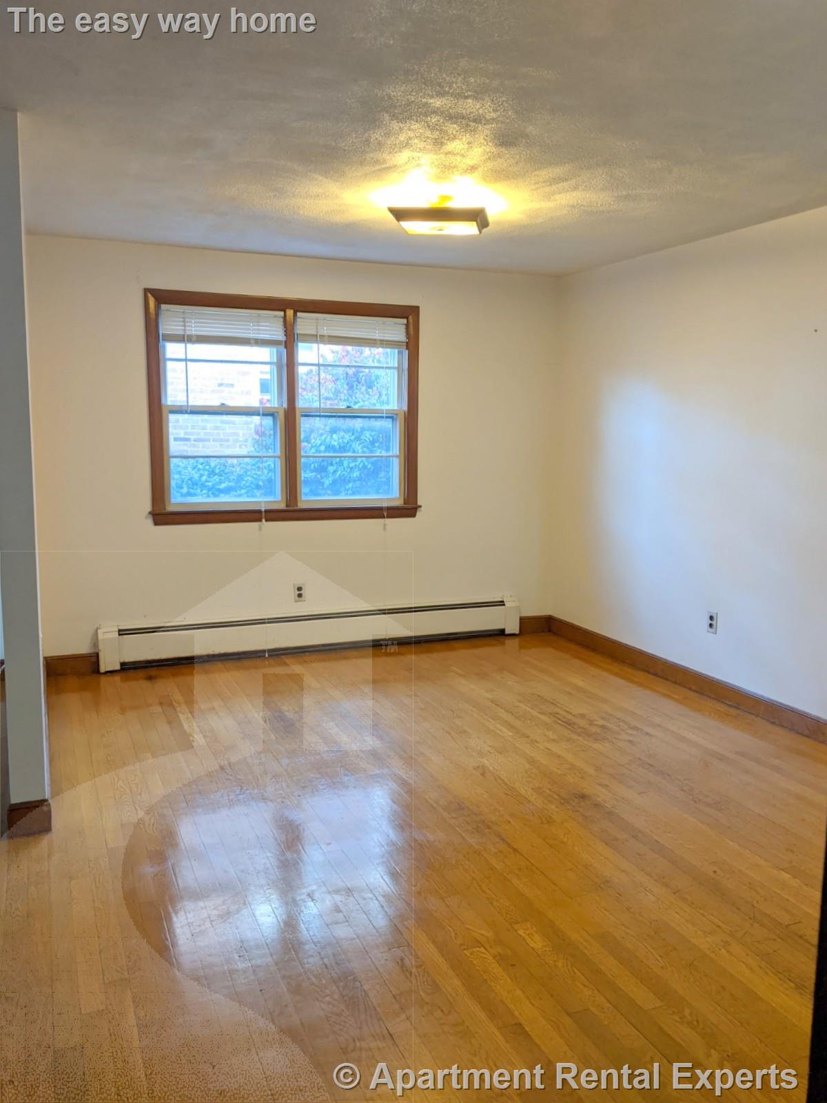 400 Walden St, Huron Village