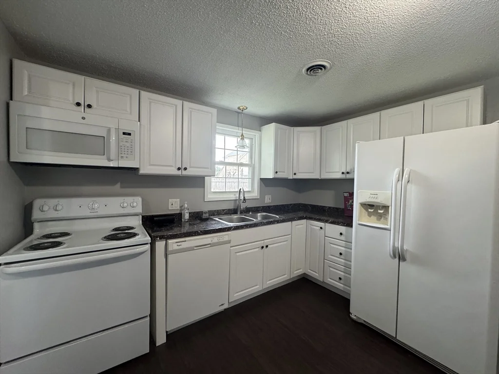 61 Constitution, Methuen