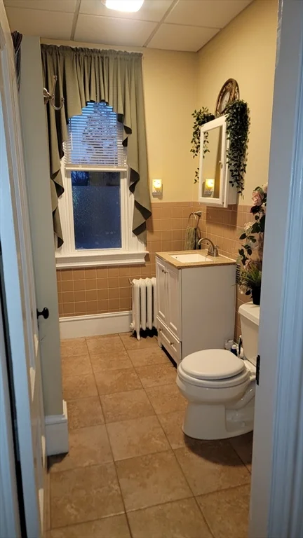 290 Adams St, Abington