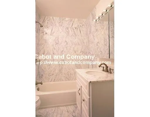 185 Beacon St, Back Bay