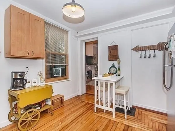 76 G St, South Boston