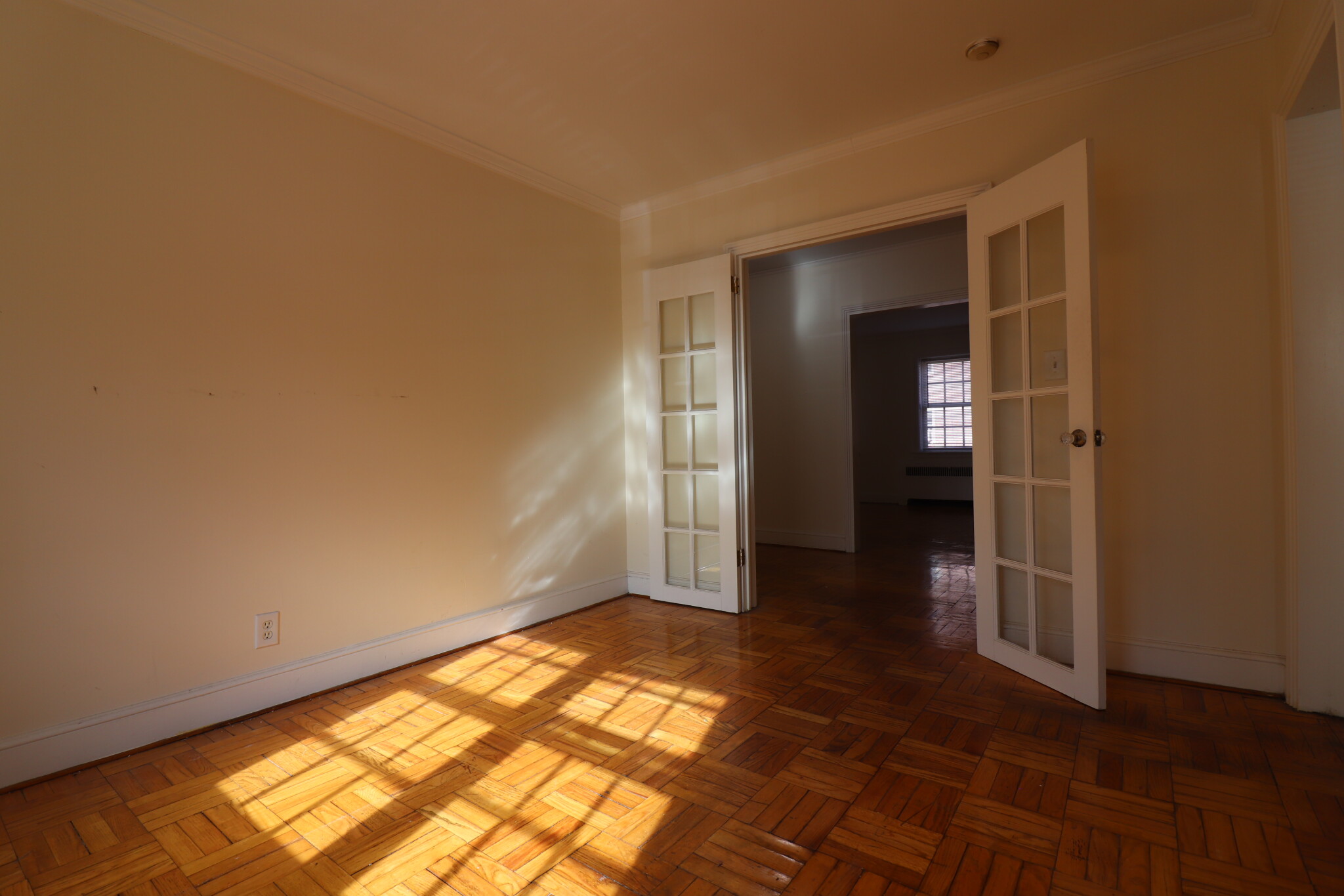 312 Washington St, Wellesley