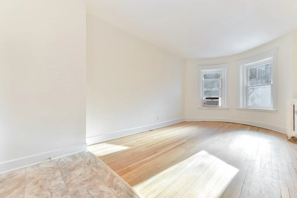 36 Winchester St, Coolidge Corner