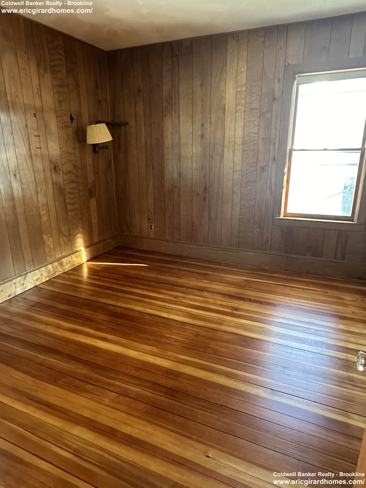 80 Upland Rd, Belmont