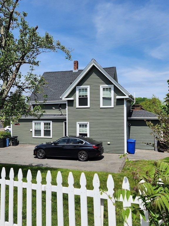 42 Centre St, West Quincy