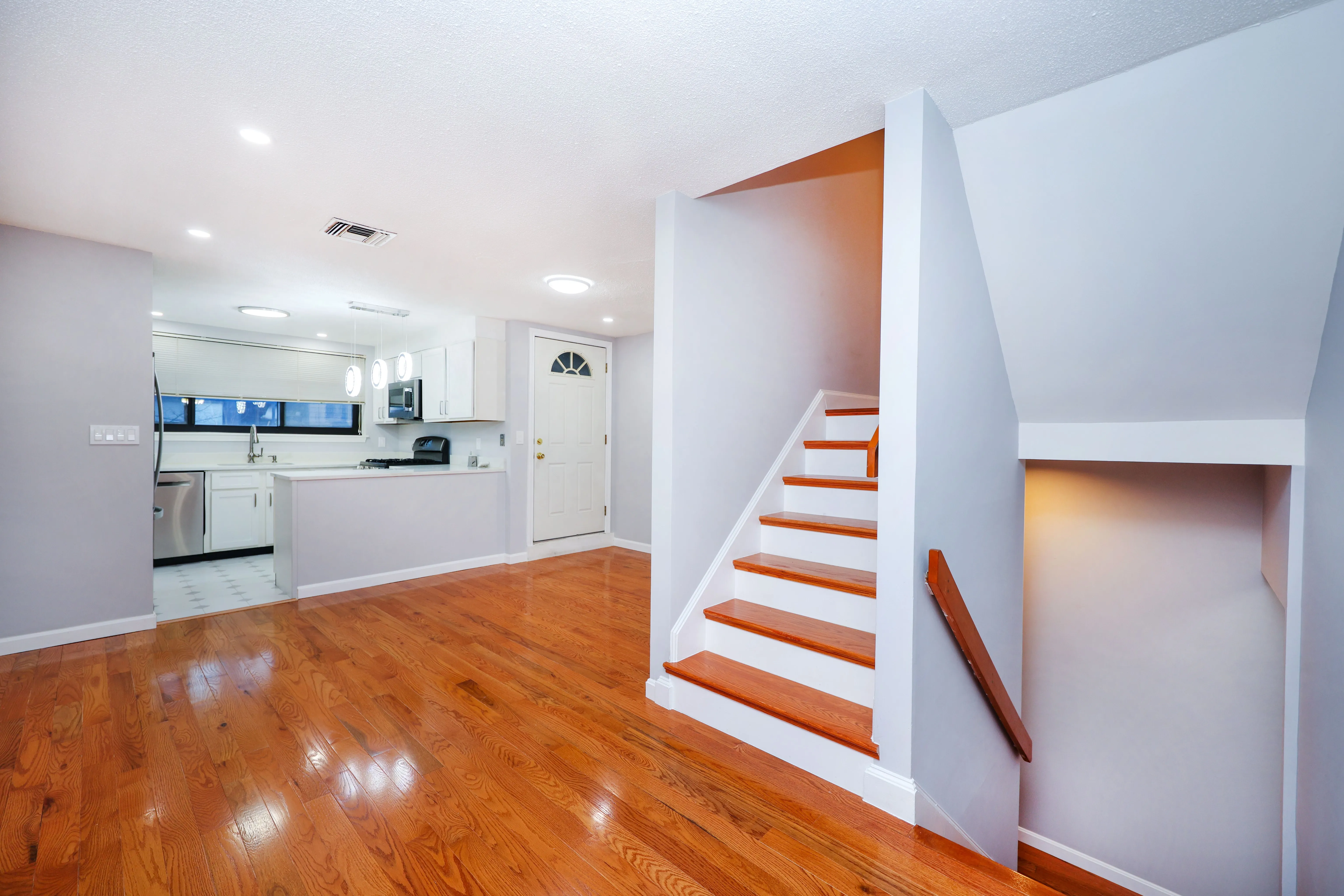 85 Brainerd Rd, Brighton