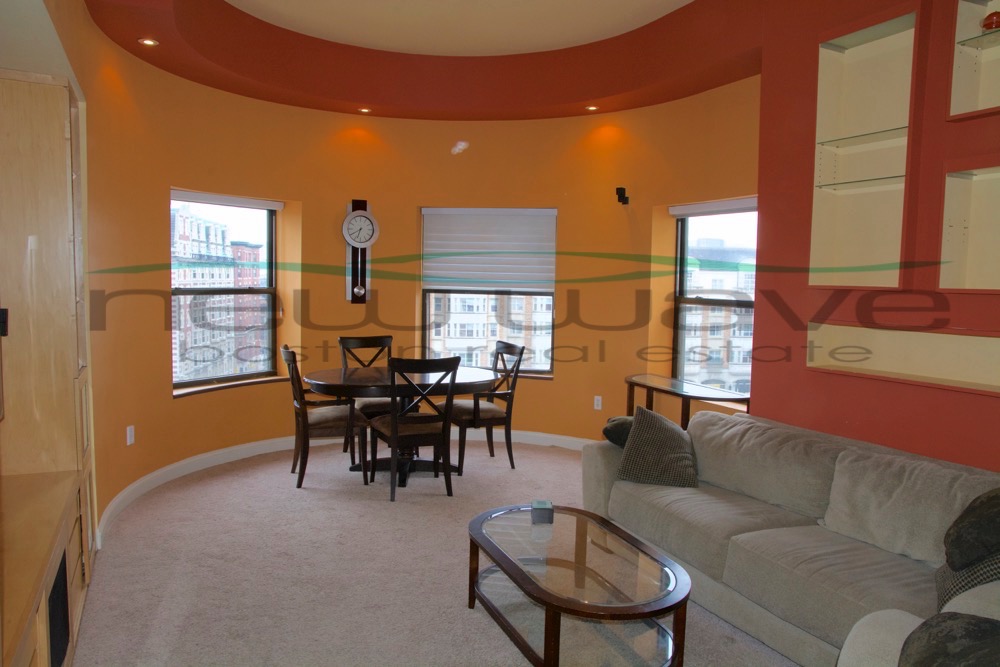 636 Beacon St, Fenway